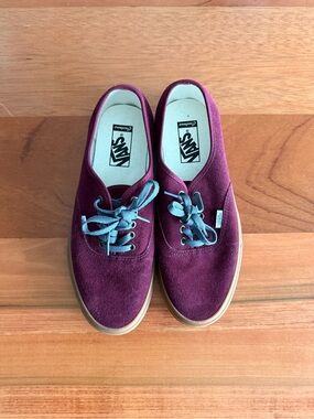 Vans Customs Authentic Suede Shoe - Burgundy